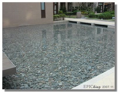 Clear water quality of the pool adapted the EPICking underflow tech