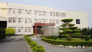 南台高科技紡織大廠庭園透光水幕風水局